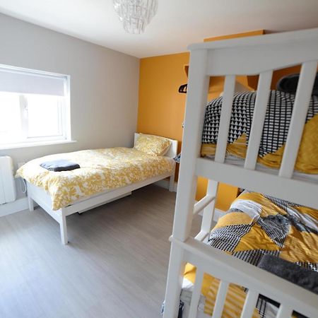 Notting Hill West In The Heart Of Westport Town Villa ภายนอก รูปภาพ