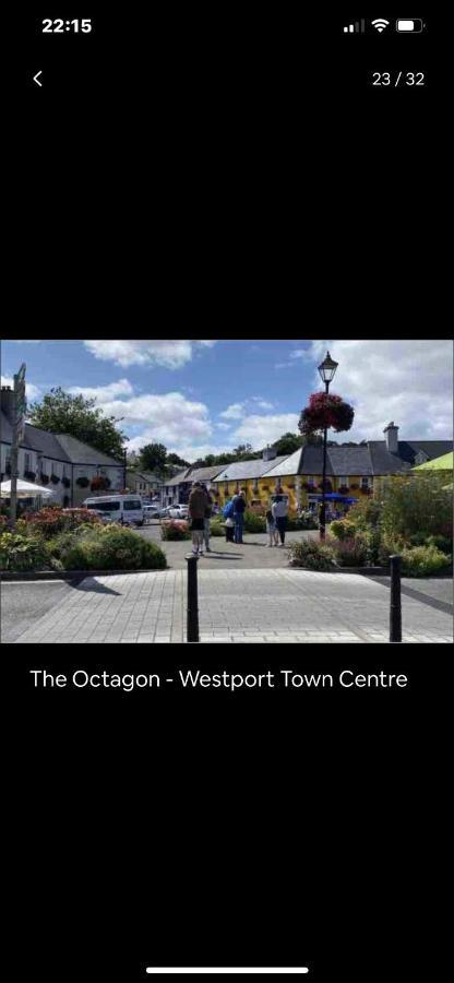 Notting Hill West In The Heart Of Westport Town Villa ภายนอก รูปภาพ