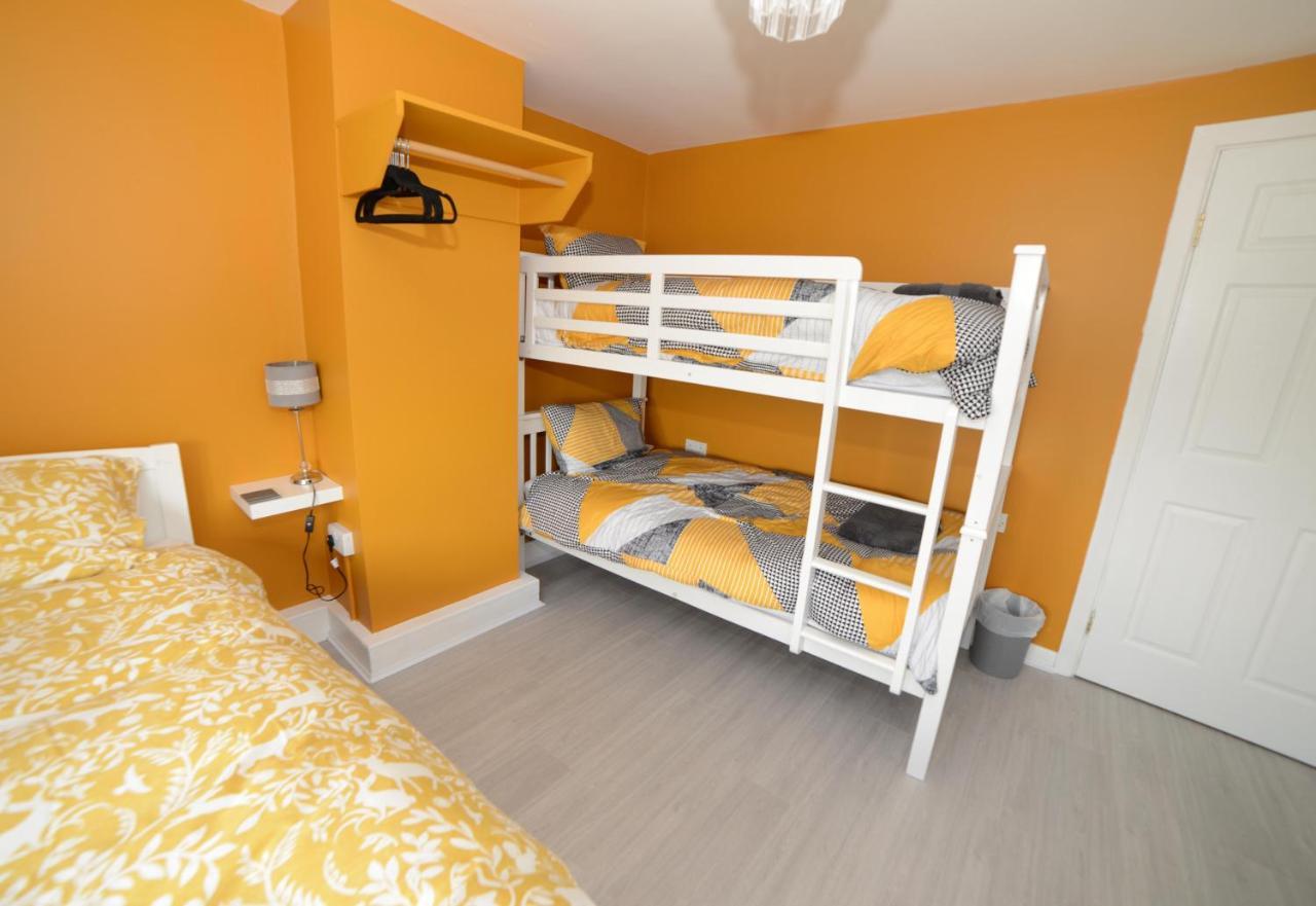 Notting Hill West In The Heart Of Westport Town Villa ภายนอก รูปภาพ